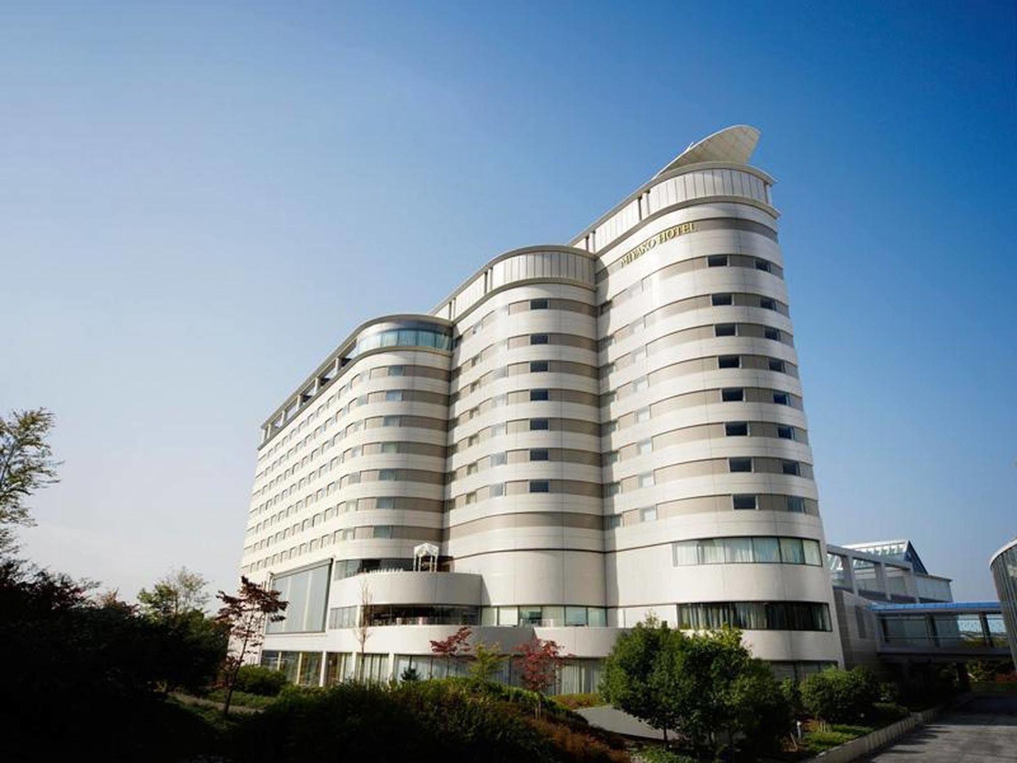 Miyako Hotel Gifu Nagaragawa Екстериор снимка The University Hospital of South Manchester